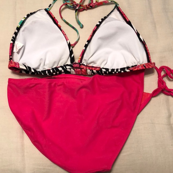 L/XL floral embellished bikini - Picture 3 of 3